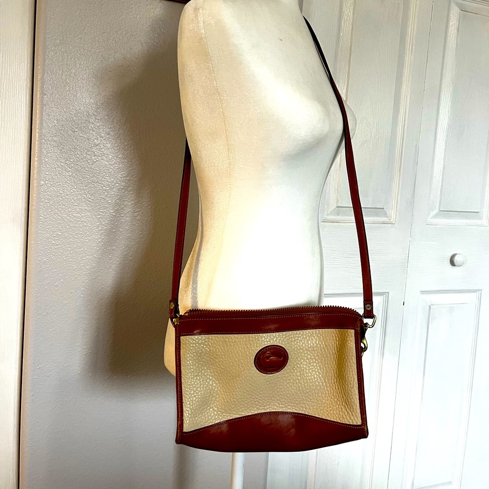 Vintage cream and brown pebbled leather Dooney and Bourke bag